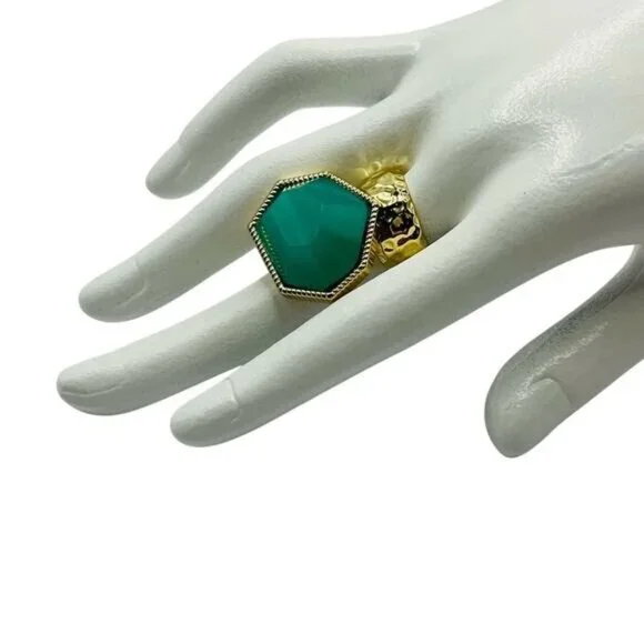 Jewelmint Gold-Tone Faux Turquoise Cocktail Statement Ring - Picture 6 of 6